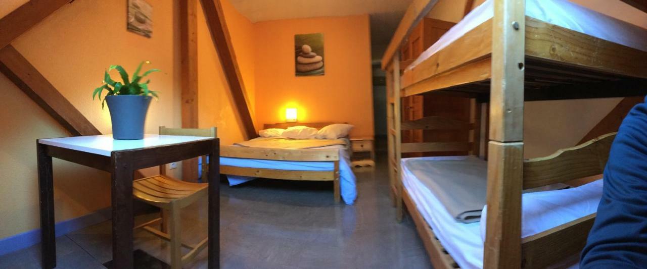 Auberge Familiale Relais Du Lys Cauterets Exterior foto